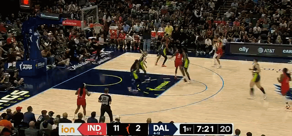 差距明显！狂热首节投篮命中率高达76.5%，而飞翼仅为26.3%