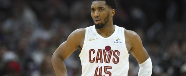 揭秘骑士蜕变真相 米切尔做出牺牲换来双星爆发