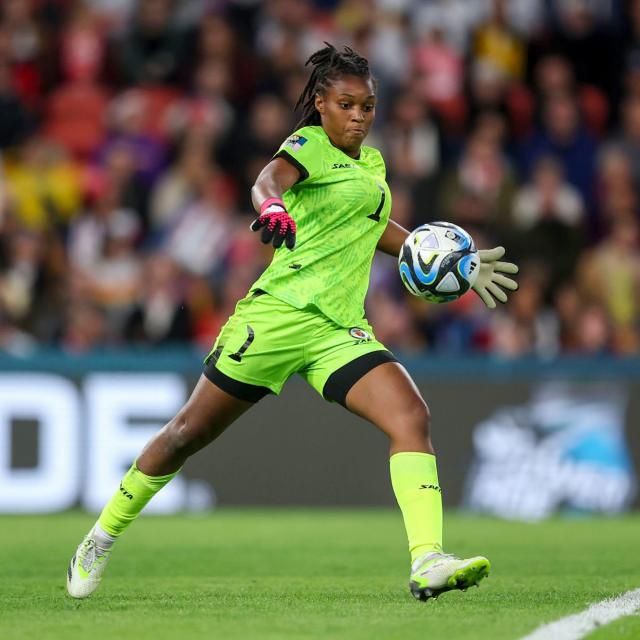 皇冠体育官方网站-海地门将凯莉：对阵中国女足要取胜 我们很自信