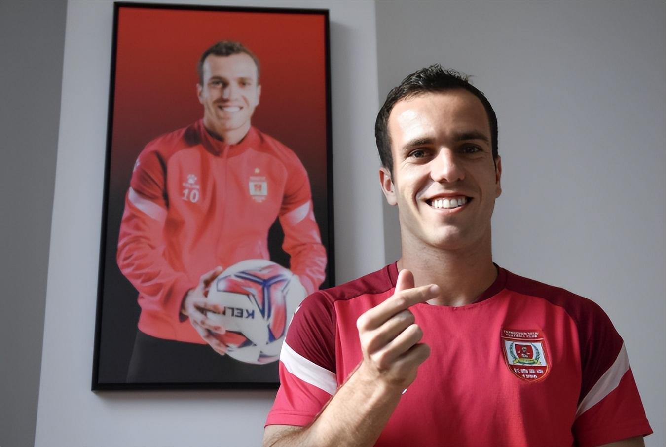 皇冠体育官网-球迷建议国安队尽快给郑图罗找好新东家！希望他能爆发，引发热议